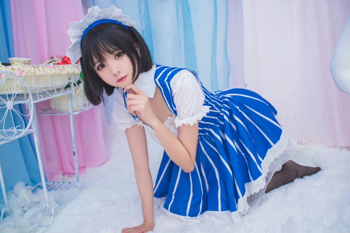 白金Saki写真 – 女仆 – COSPLAY