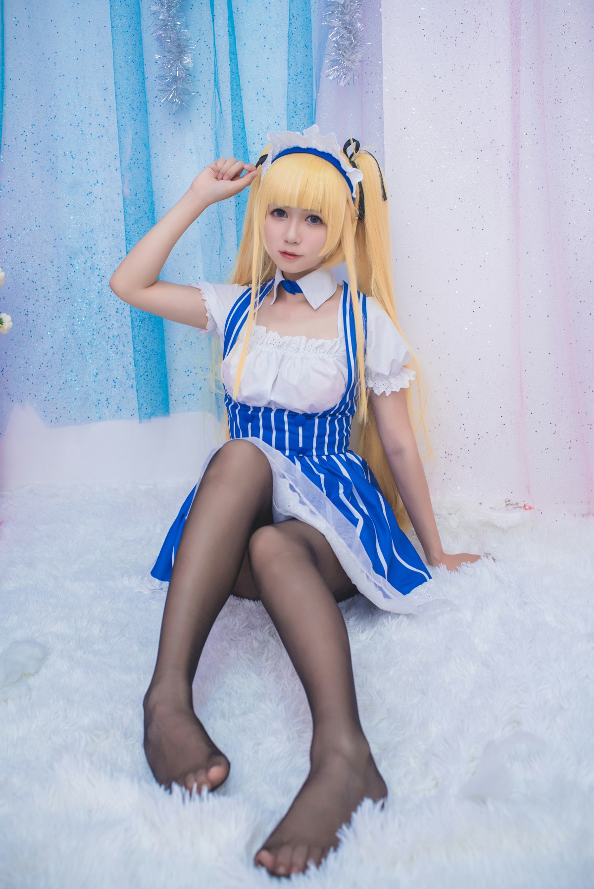 白金Saki写真 – 女仆 – COSPLAY