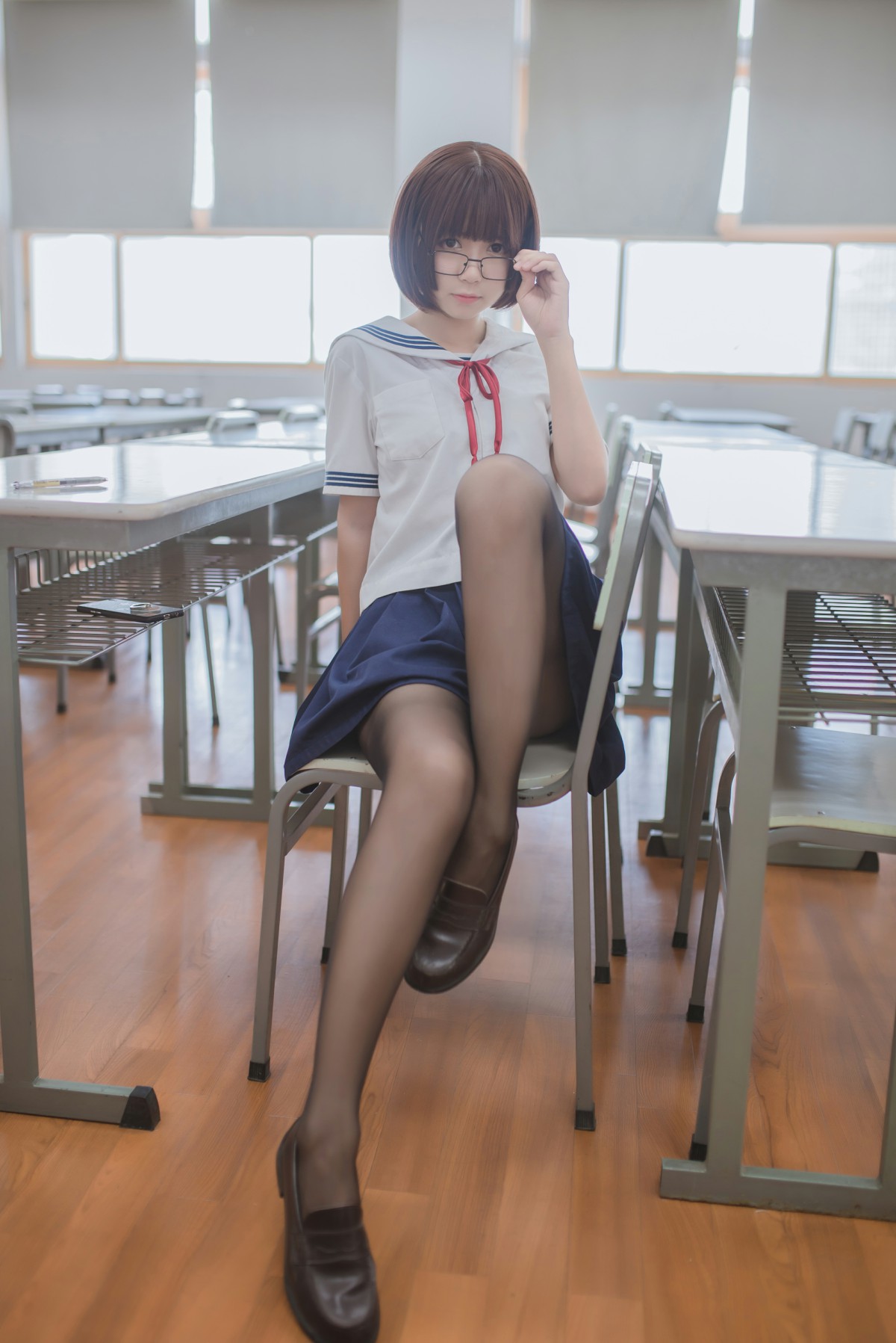 白金Saki写真 – 黑丝 – COSPLAY