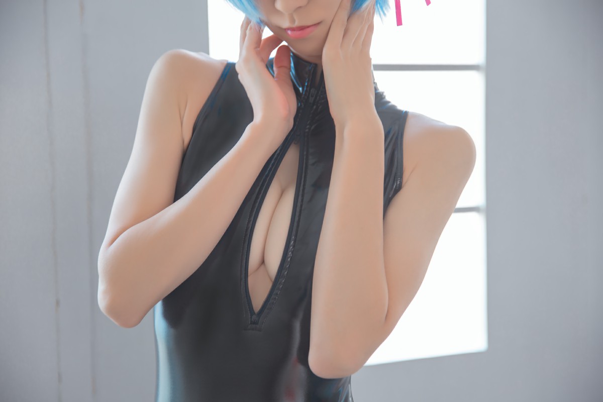 [Cosplay] Cosplay正片《雷姆》图集 – COSPLAY