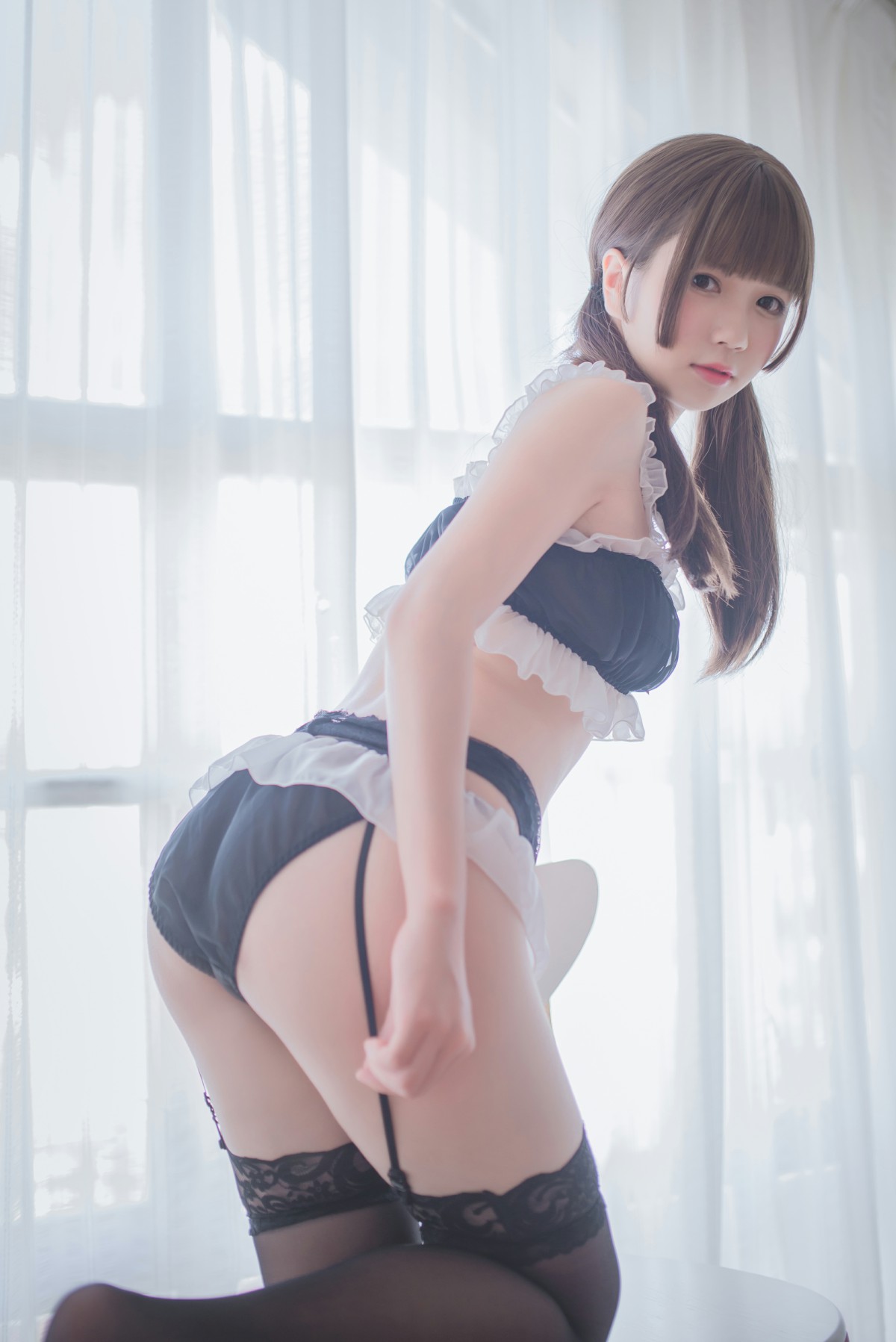 白金Saki写真 – 吊带袜私房 – COSPLAY