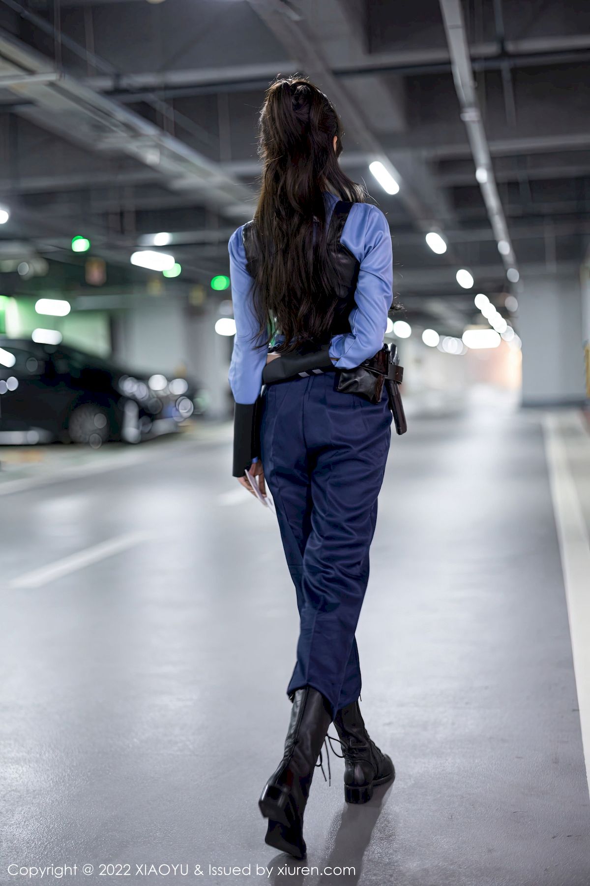 [语画界XIAOYU] Vol.929 女神王馨瑶yanni – 女警制服+灰丝制服性感写真