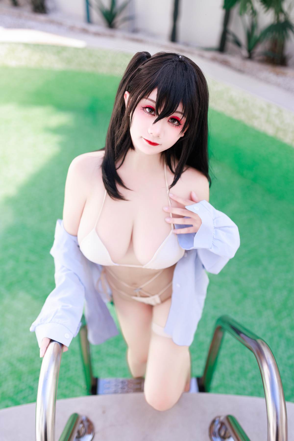 阿雪雪 – 碧蓝航线 大凤泳装：泳装巨乳美腿大尺度 86P1V