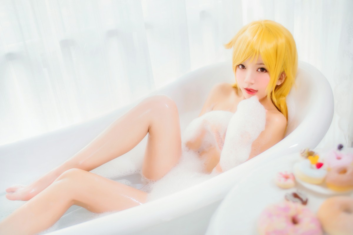 萝莉风COS 桜桃喵 – 小忍浴缸 – COSPLAY