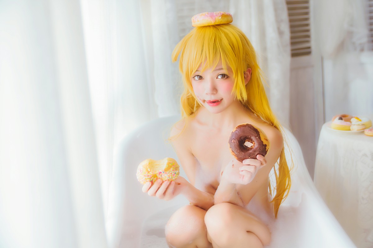 萝莉风COS 桜桃喵 – 小忍浴缸 – COSPLAY