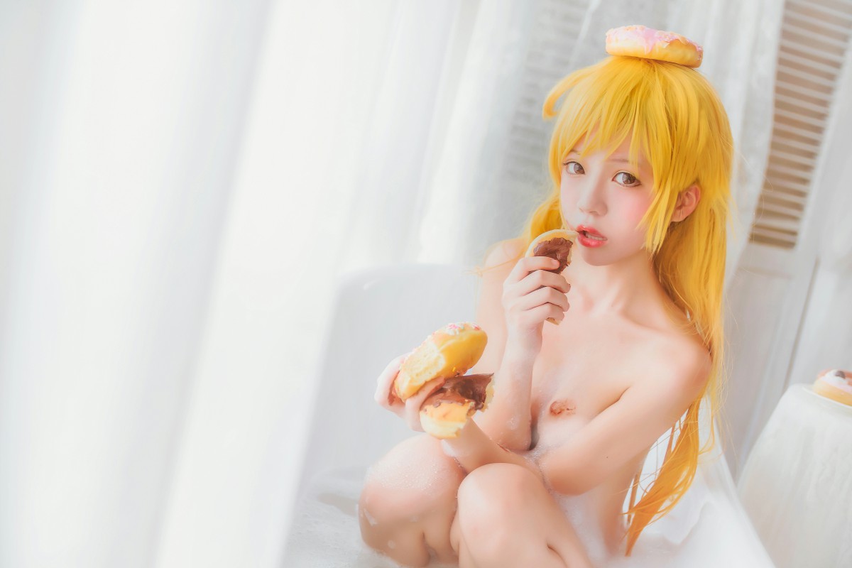 萝莉风COS 桜桃喵 – 小忍浴缸 – COSPLAY