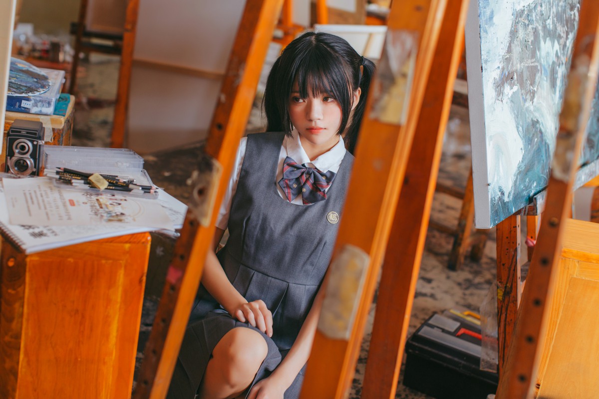萝莉风COS 桜桃喵 – 画室少女 – COSPLAY