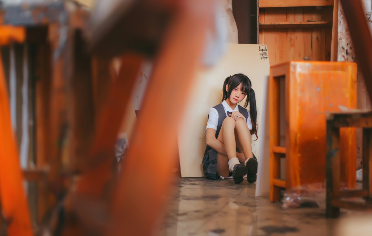 萝莉风COS 桜桃喵 – 画室少女 – COSPLAY