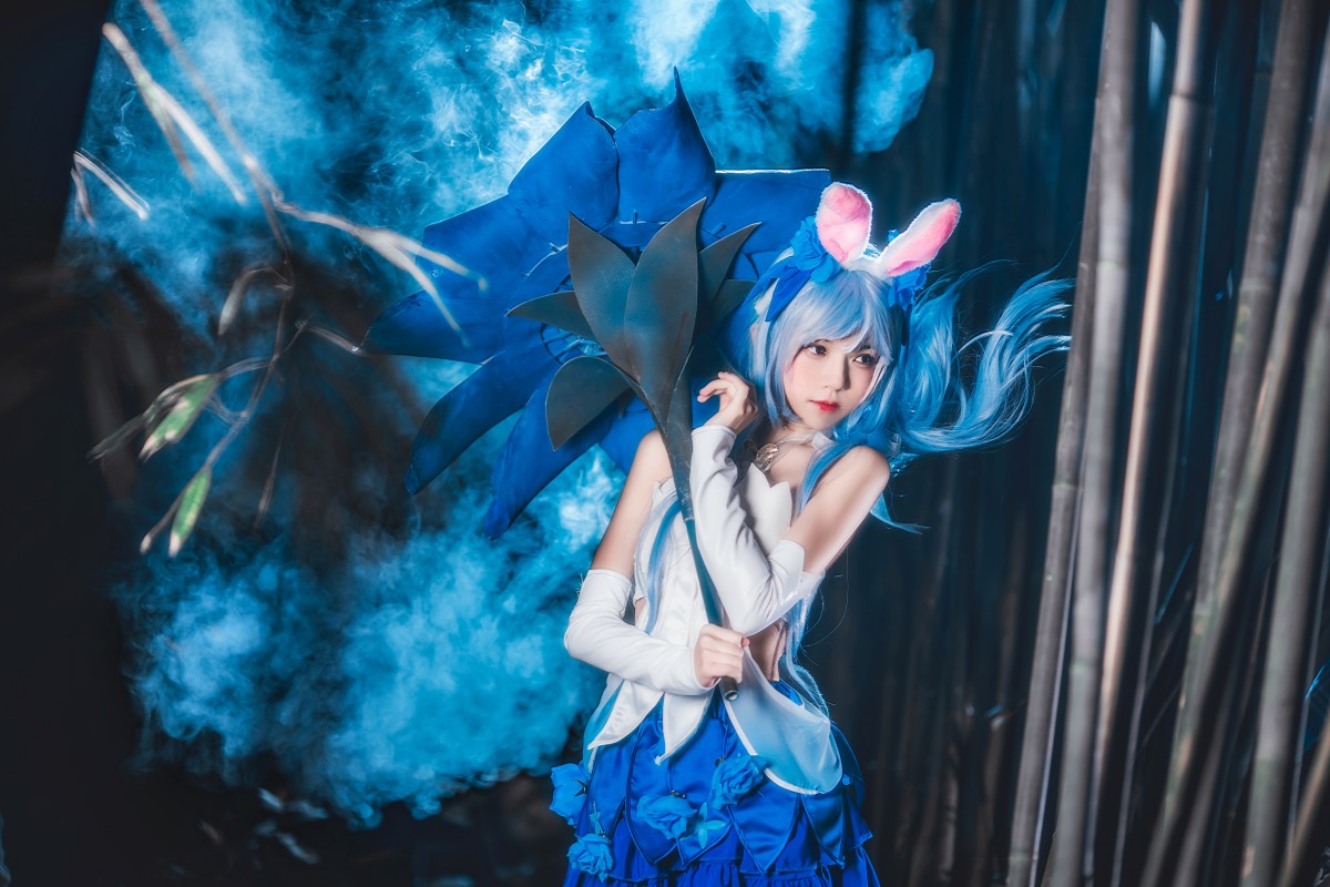 萝莉风COS 桜桃喵 – 花间舞 – COSPLAY