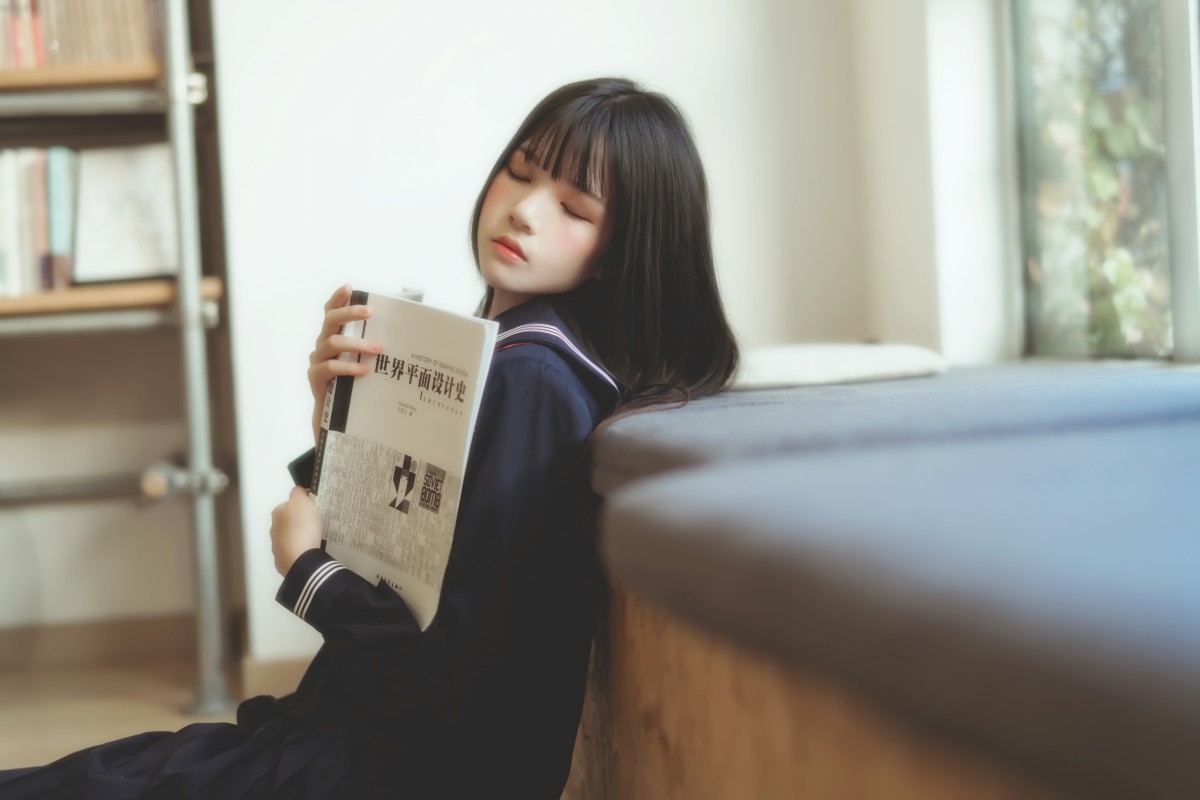 萝莉风COS 桜桃喵 – 黑色水手服 – COSPLAY