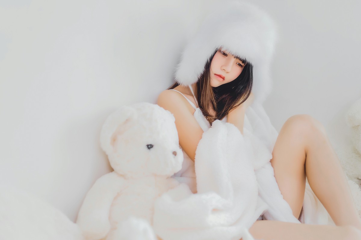 萝莉风COS 桜桃喵 – 冬眠 – COSPLAY