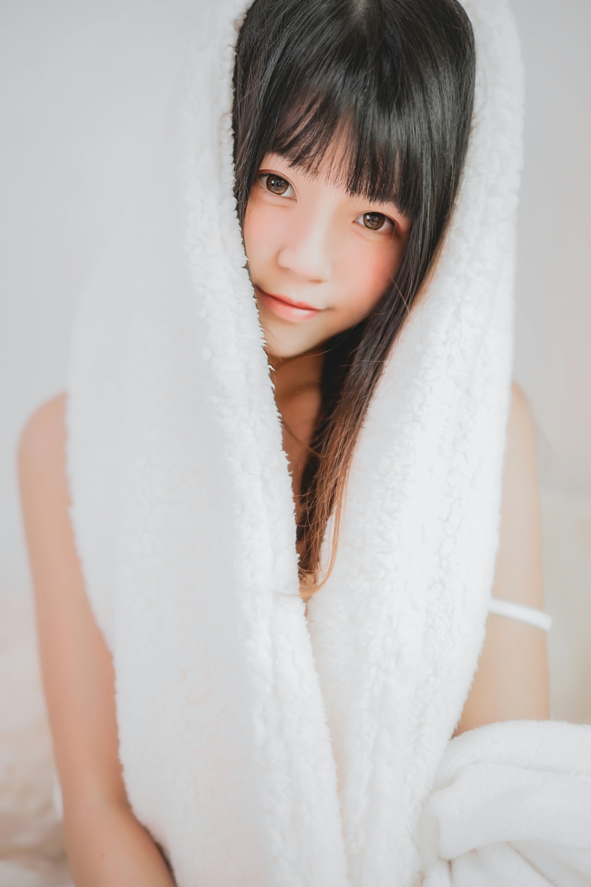 萝莉风COS 桜桃喵 – 冬眠 – COSPLAY