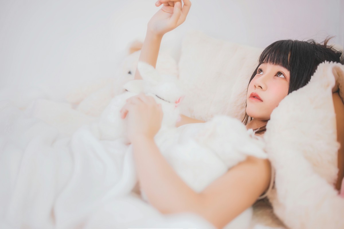 萝莉风COS 桜桃喵 – 冬眠 – COSPLAY