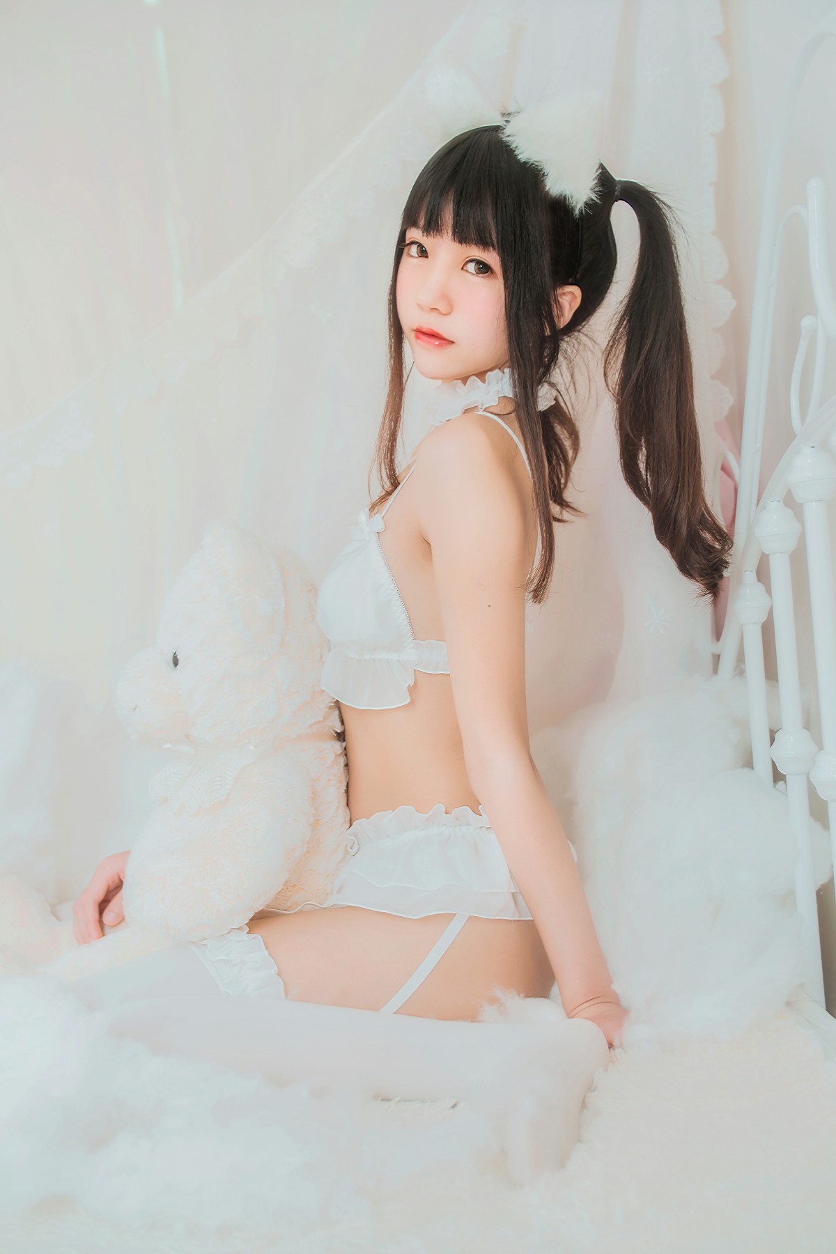 萝莉风COS 桜桃喵 – 白猫 – COSPLAY