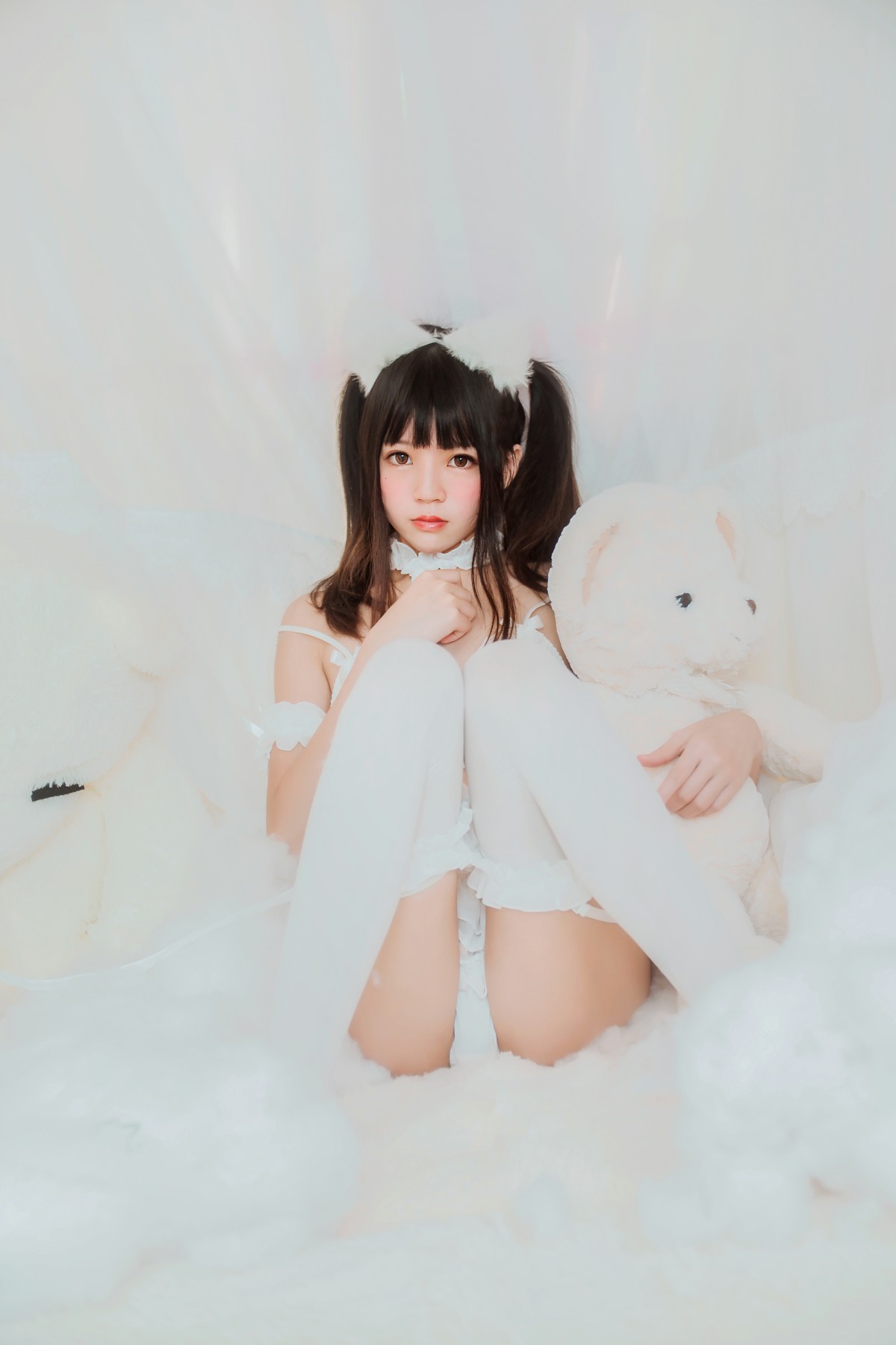 萝莉风COS 桜桃喵 – 白猫 – COSPLAY