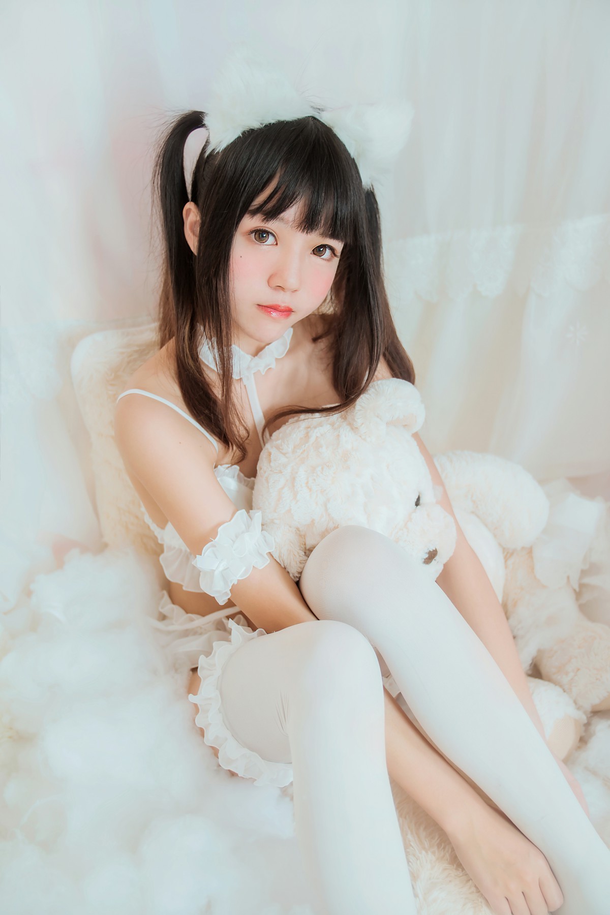萝莉风COS 桜桃喵 – 白猫 – COSPLAY