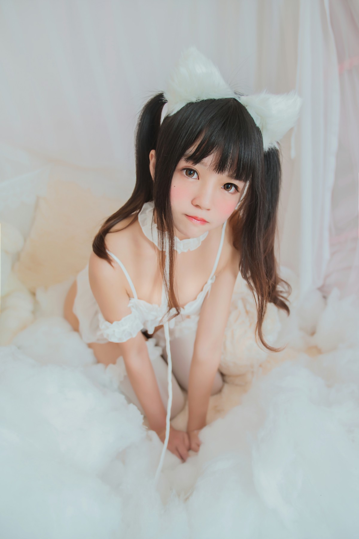 萝莉风COS 桜桃喵 – 白猫 – COSPLAY