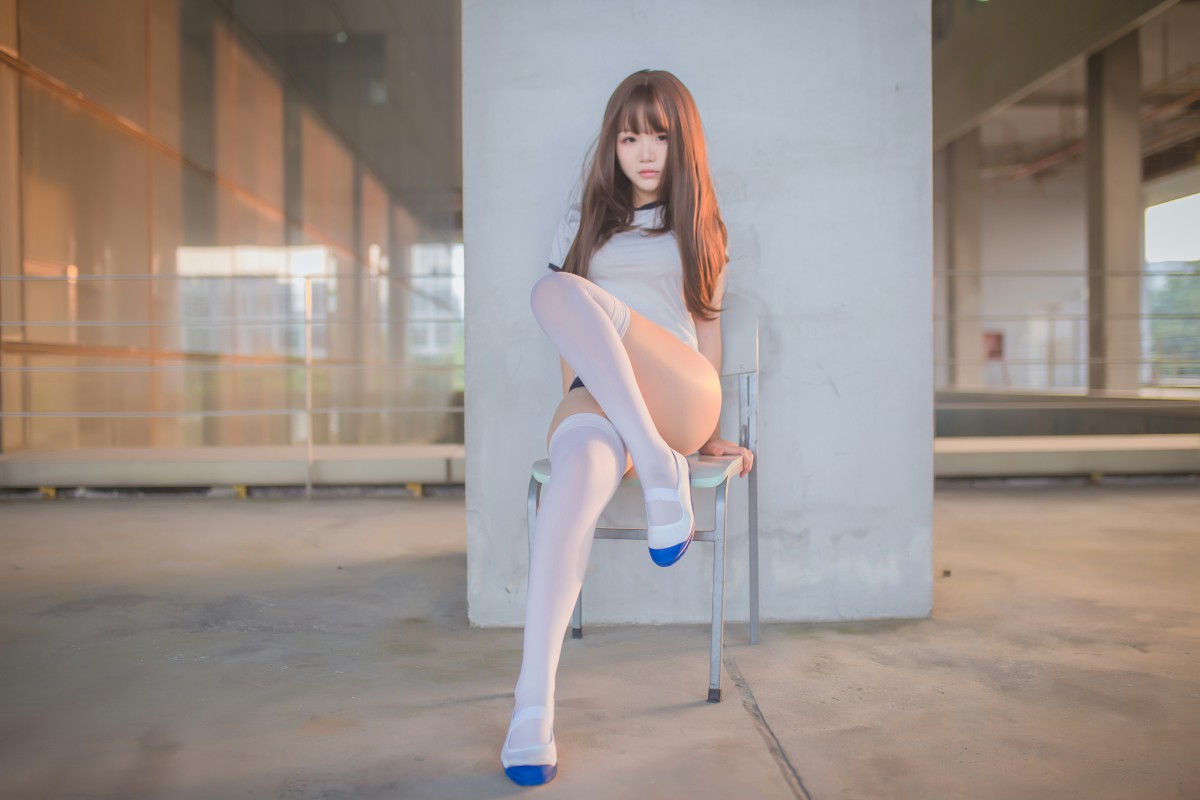 性感人气COSER Yoko宅夏Cos – 白丝捆绑 – COSPLAY