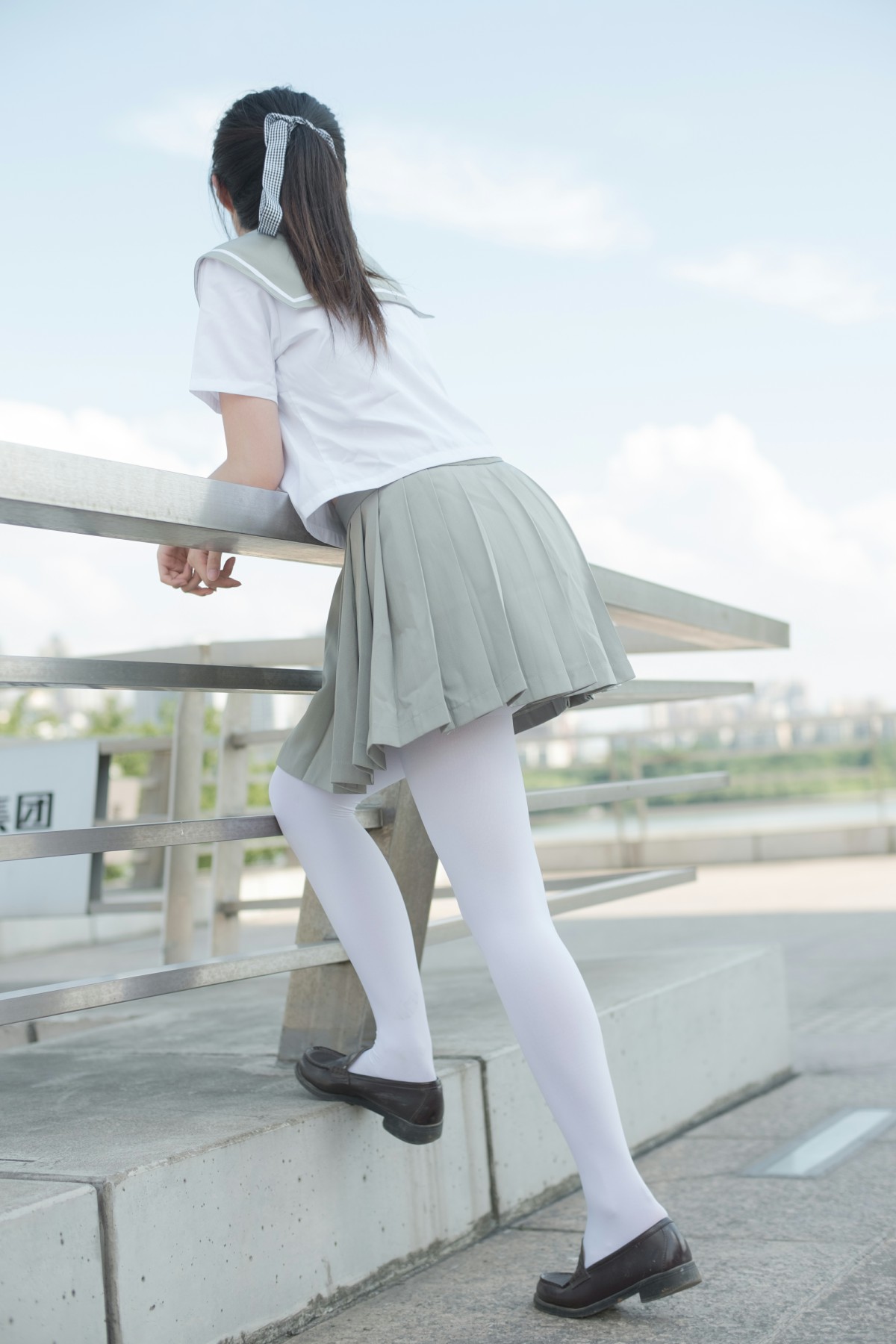 [森萝财团]R15-026JK白丝户外 – COSPLAY