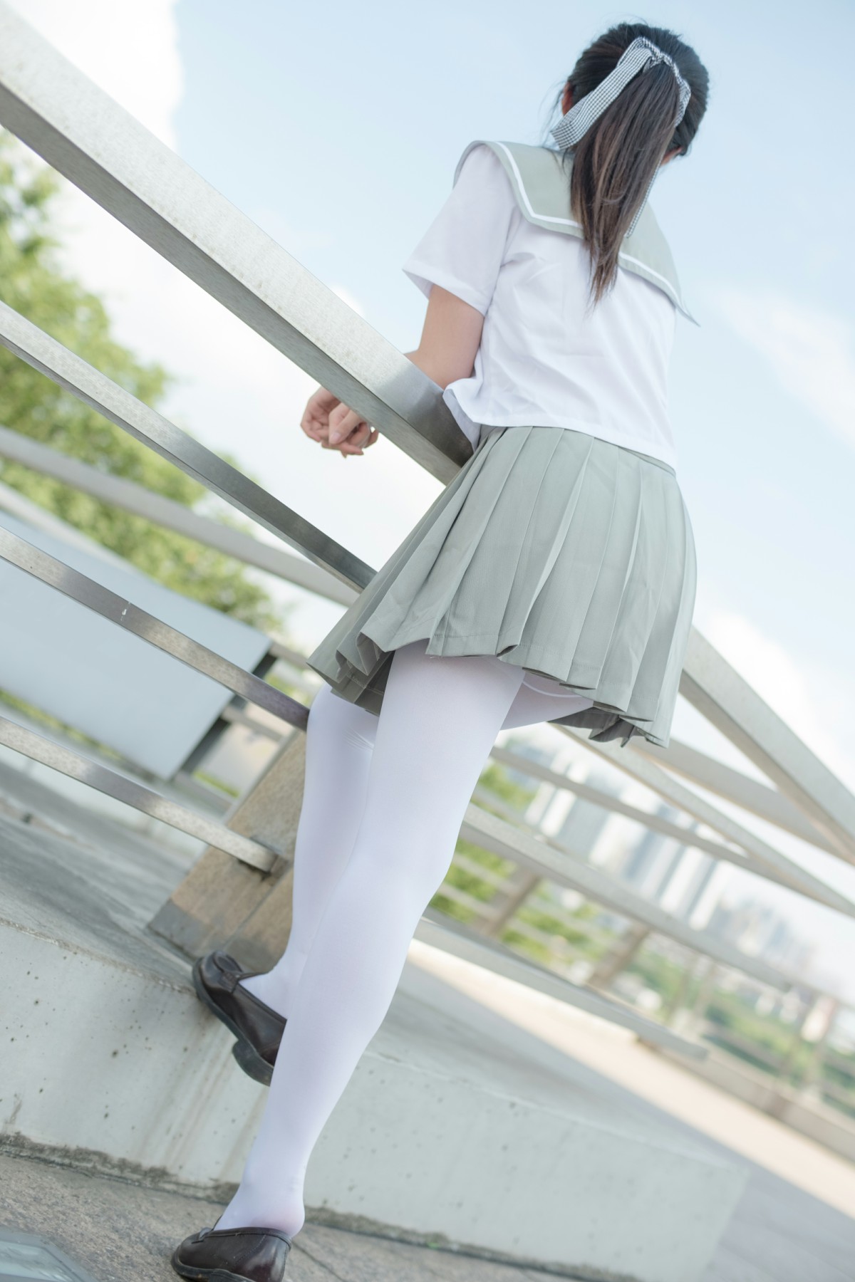[森萝财团]R15-026JK白丝户外 – COSPLAY