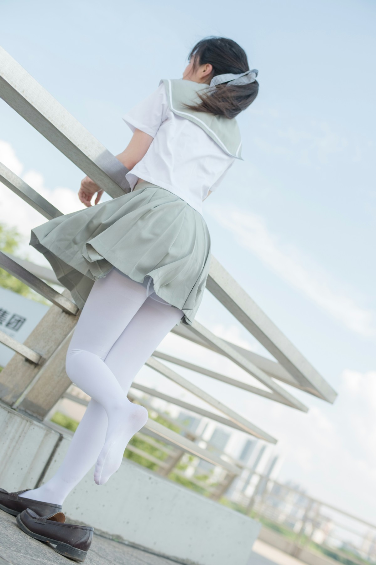 [森萝财团]R15-026JK白丝户外 – COSPLAY