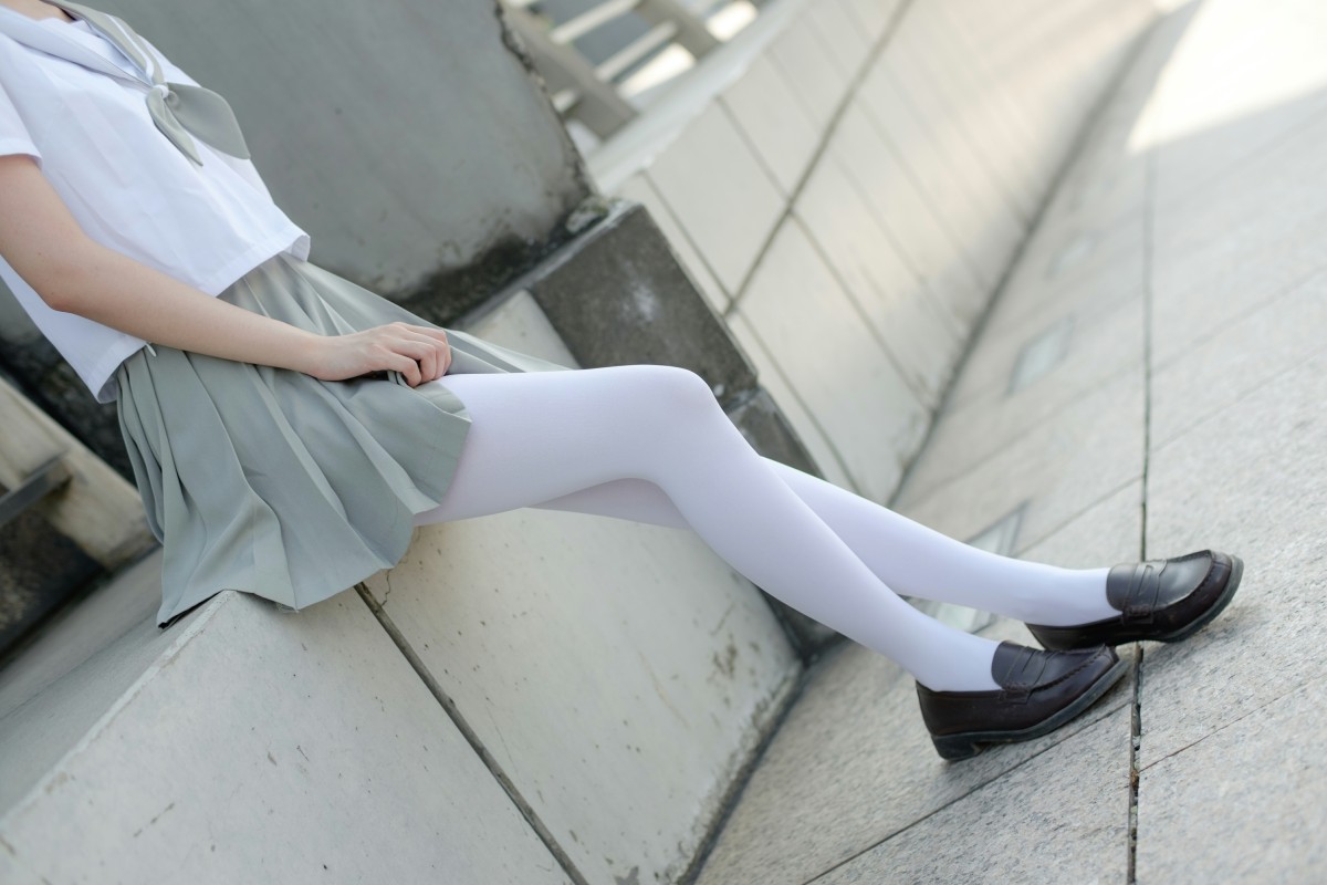 [森萝财团]R15-026JK白丝户外 – COSPLAY