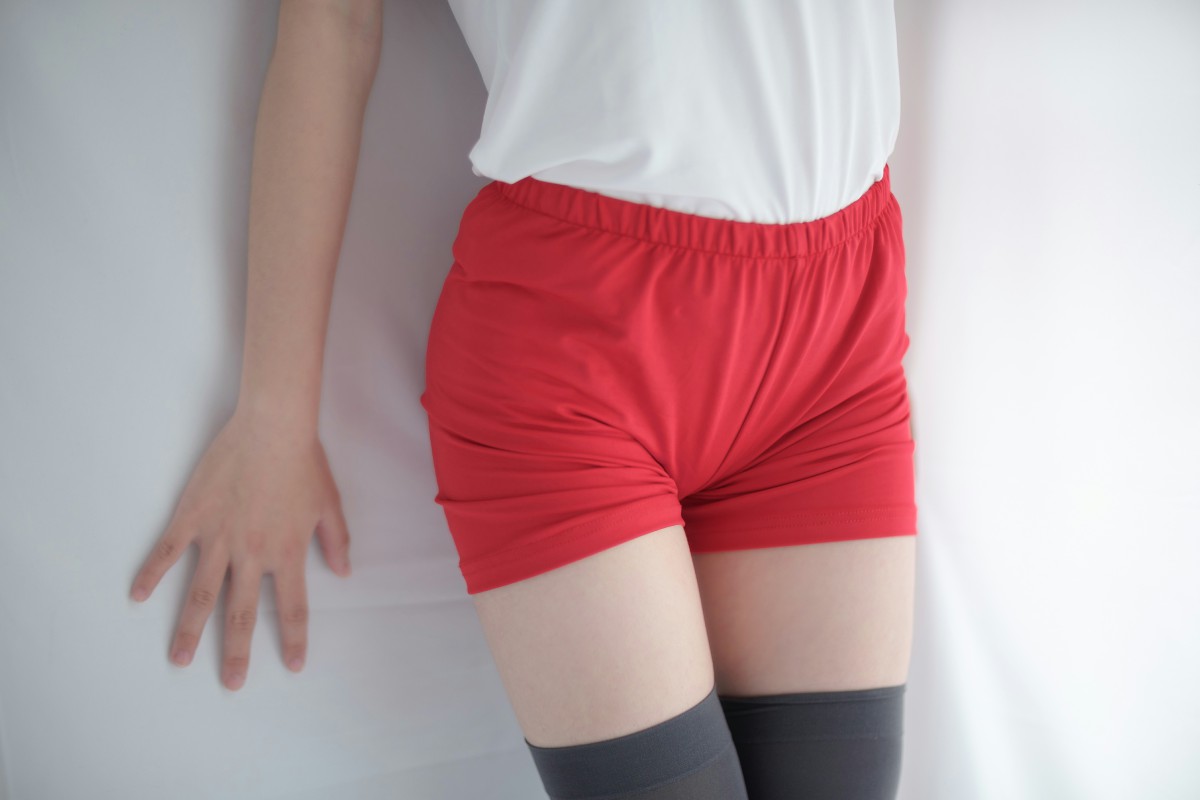 [森萝财团]R15-024白 – 红 – 黑 – COSPLAY
