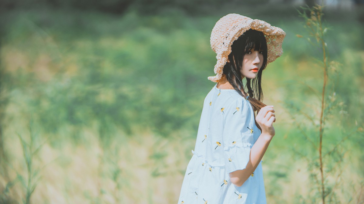 萝莉风COS 桜桃喵 – 田野 – COSPLAY