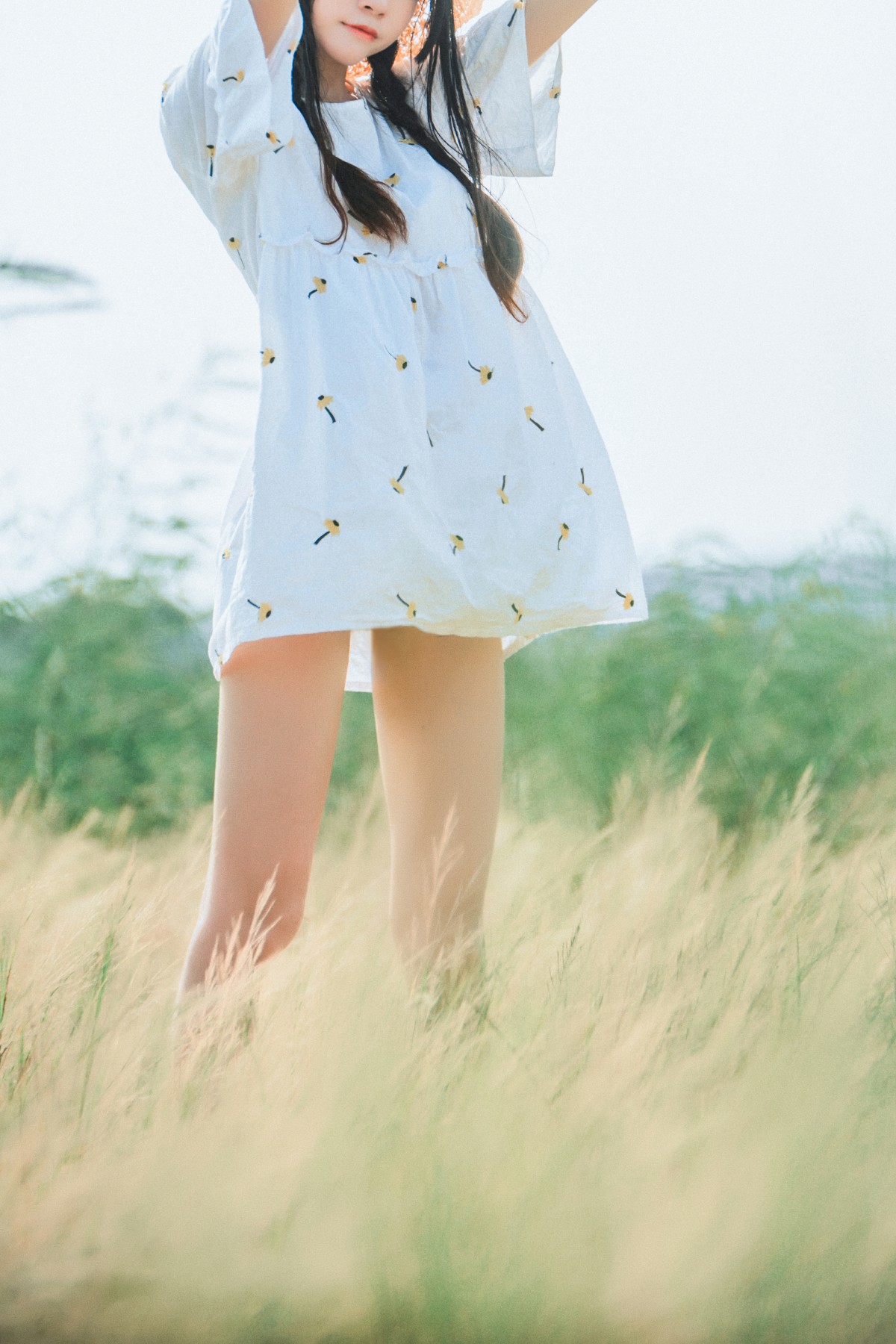 萝莉风COS 桜桃喵 – 田野 – COSPLAY