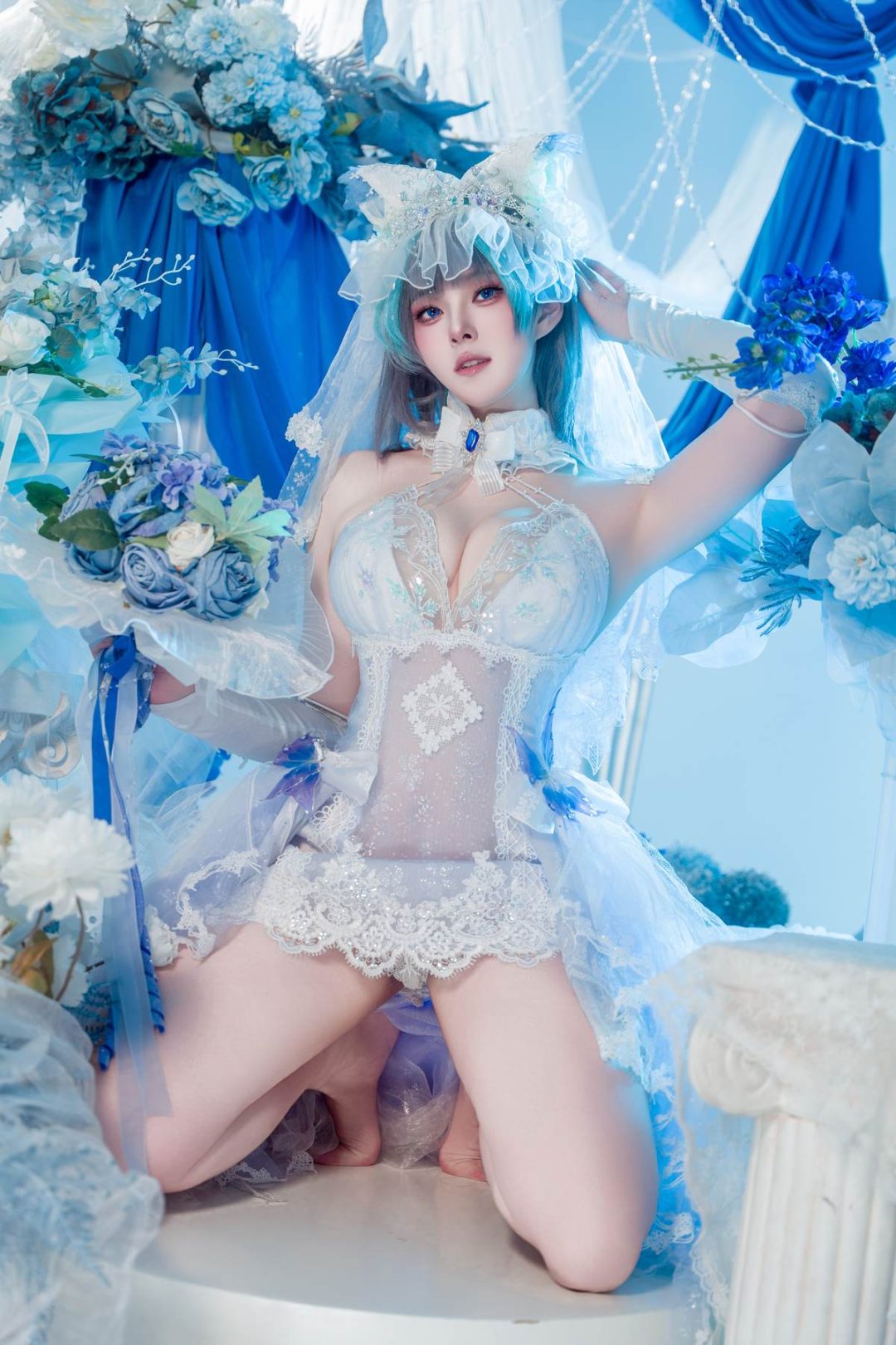 Natsuko夏夏子 – 碧蓝航线 柴郡婚纱：白色婚纱蕾丝内衣 巨乳美腿 70P