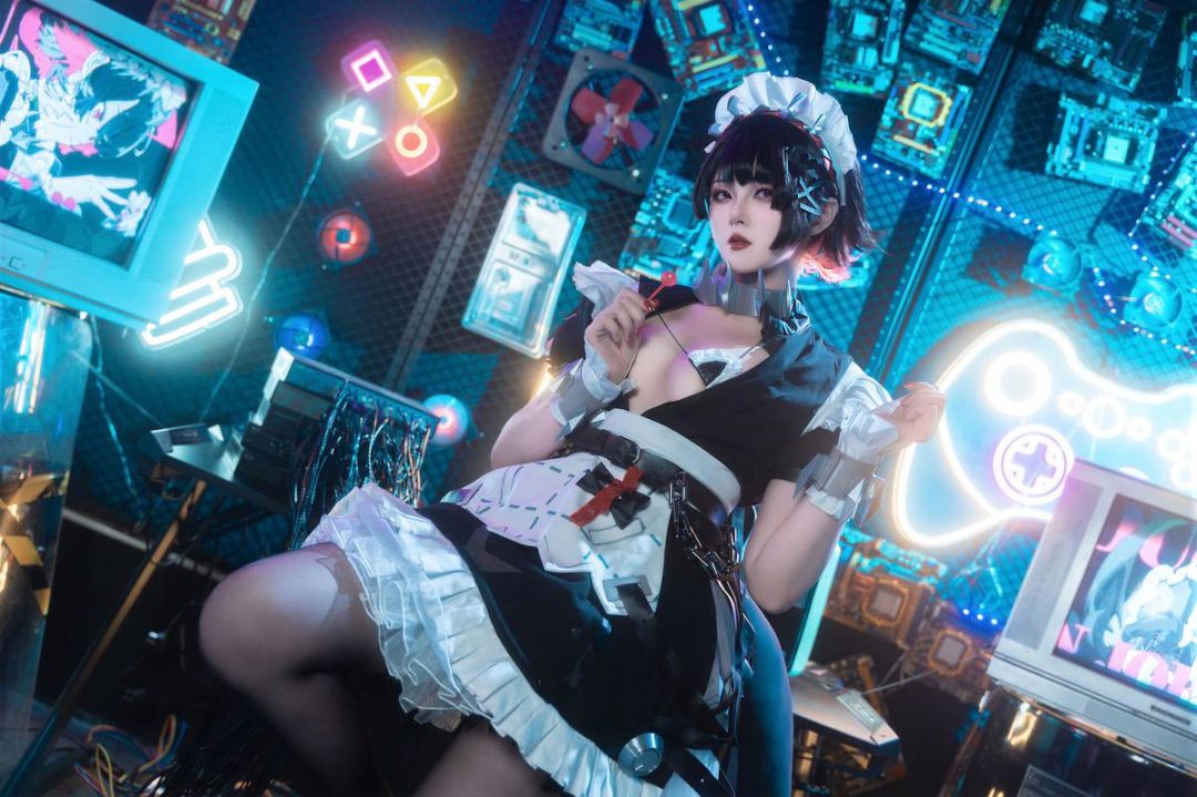 Natsuko夏夏子 – 绝区零 艾莲乔：鲨鱼女仆制服黑丝大尺度还原 93P4V