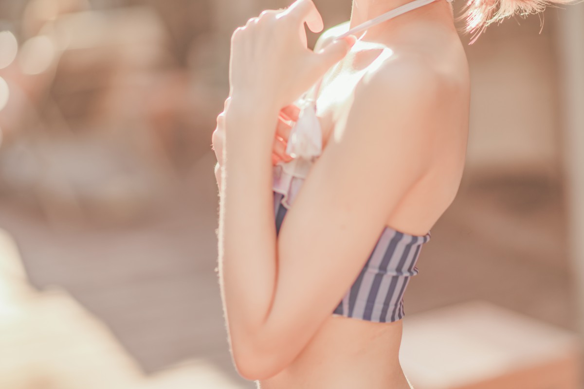 萝莉风COS 桜桃喵 – 炮姐 – COSPLAY