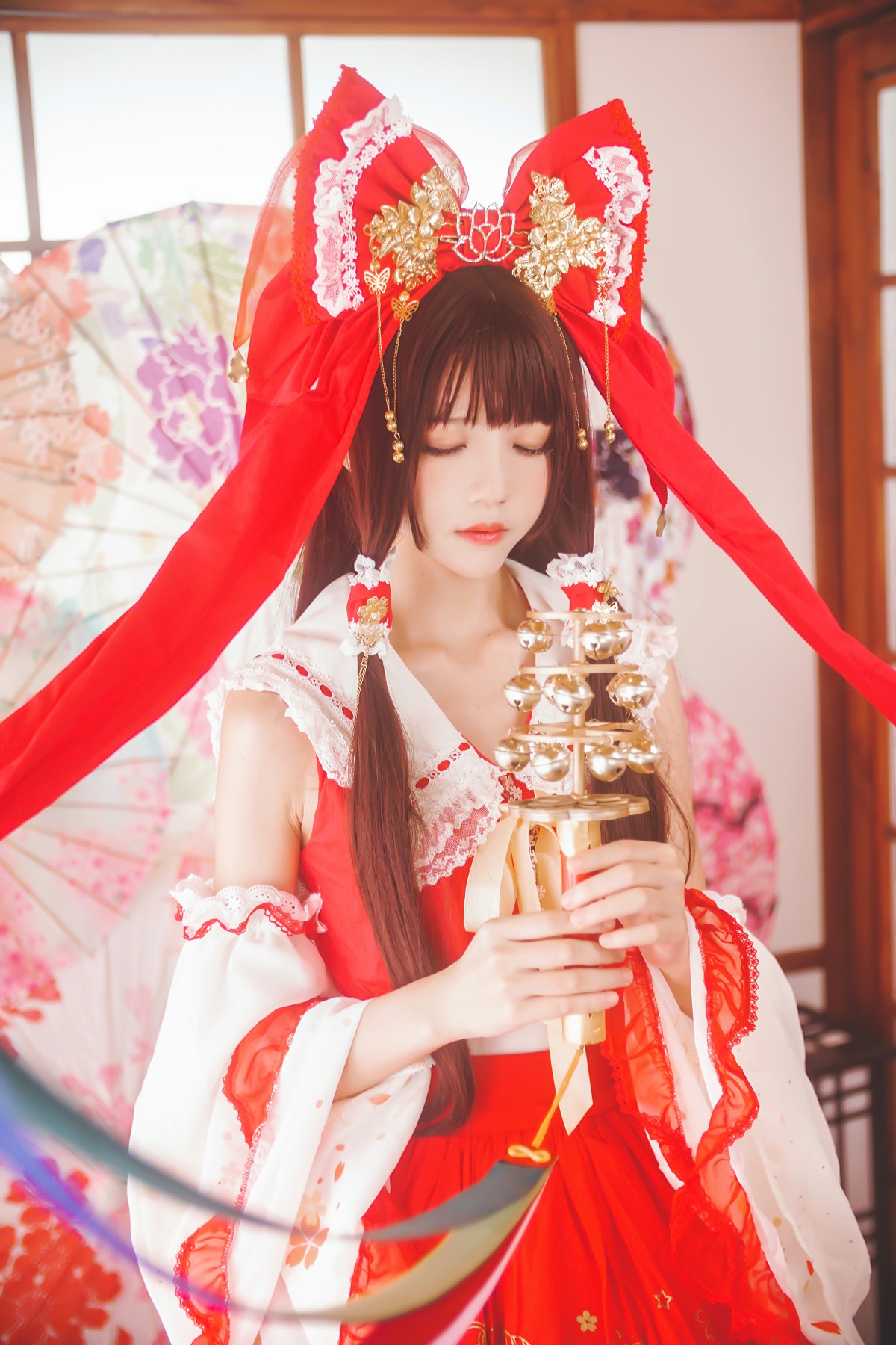 萝莉风COS 桜桃喵 – 灵梦 新年快乐 – COSPLAY