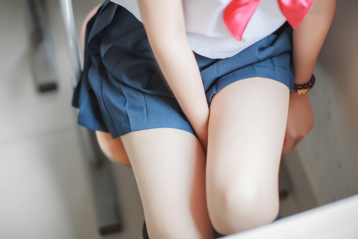 COS美女 疯猫ss – 同桌的水手服 – COSPLAY