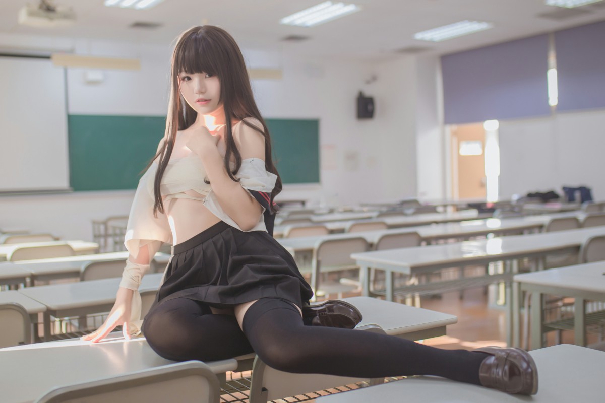 性感人气COSER Yoko宅夏Cos – 黑丝JK – COSPLAY