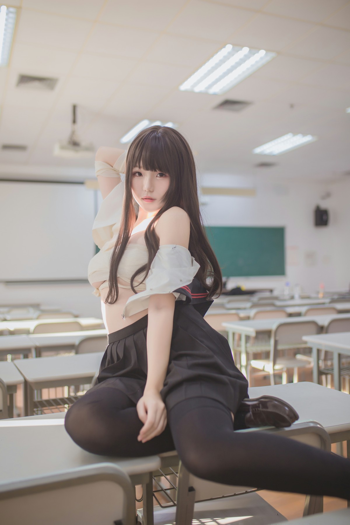 性感人气COSER Yoko宅夏Cos – 黑丝JK – COSPLAY
