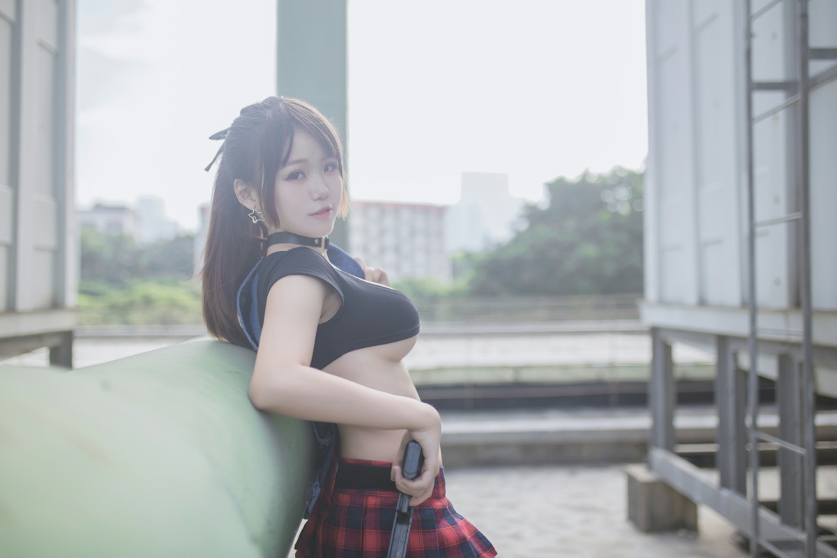 性感人气COSER Yoko宅夏Cos – 红色格子 – COSPLAY