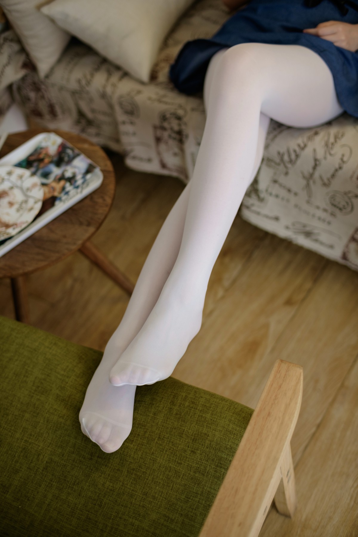 [森萝财团]R15-021无法控制的白丝情结 – COSPLAY