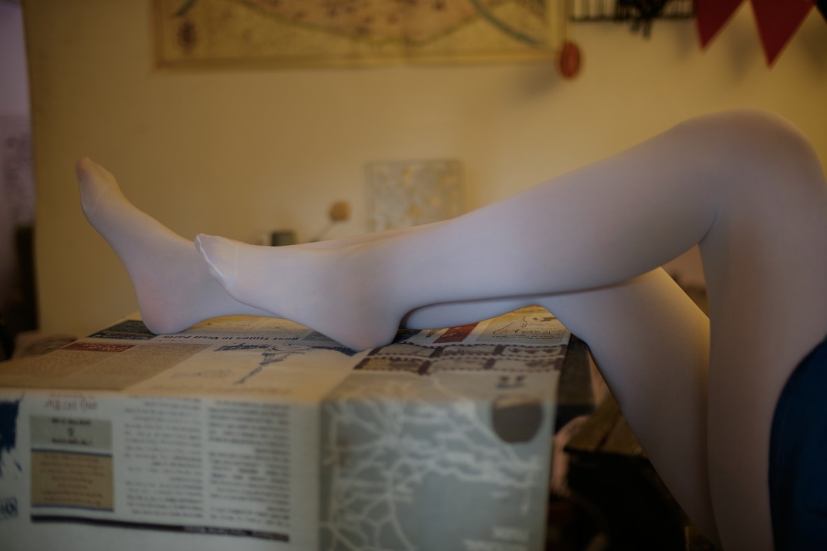 [森萝财团]R15-021无法控制的白丝情结 – COSPLAY