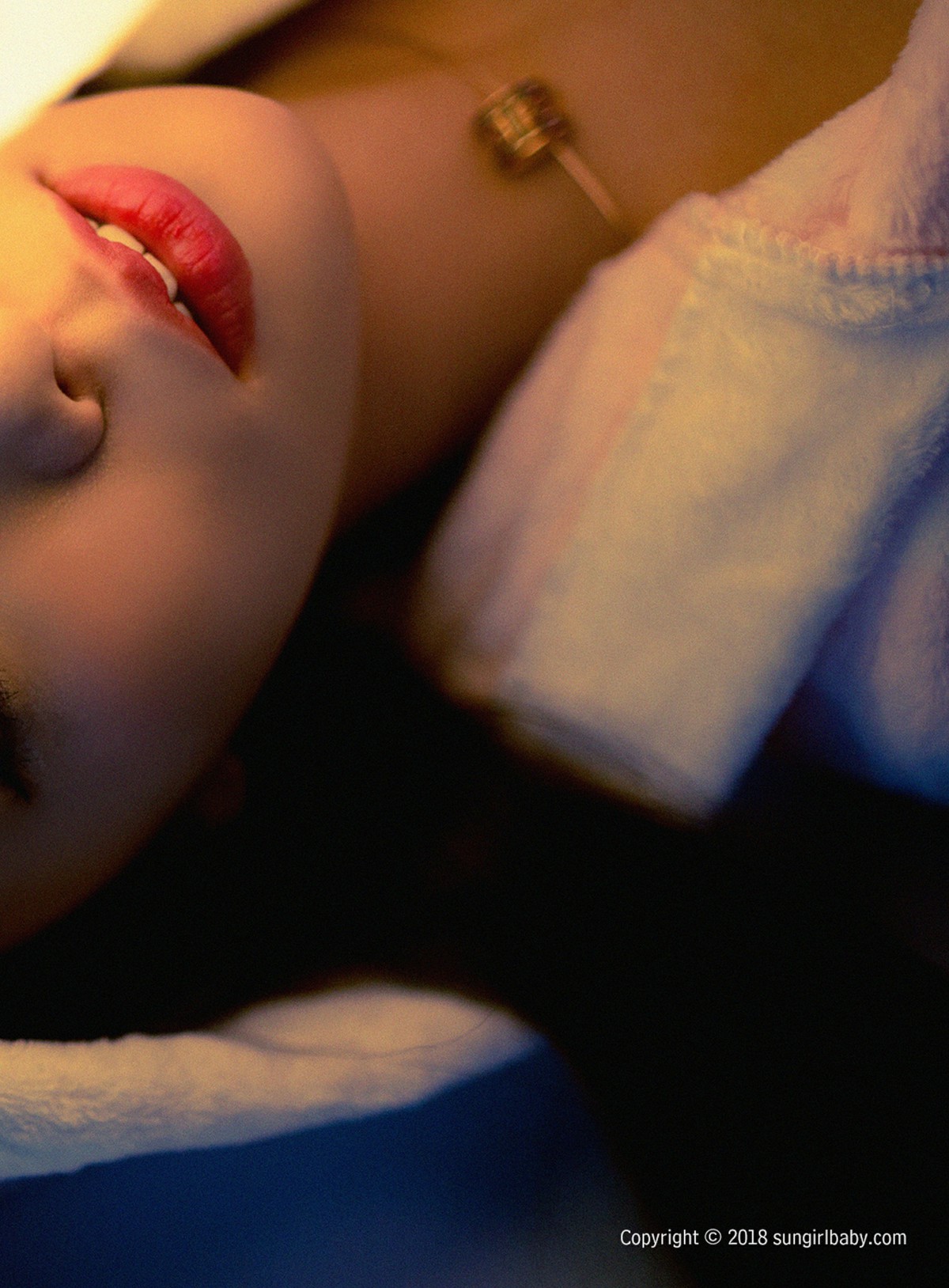 [SUNGIRL阳光宝贝]NO.011 甜美萌兔! 混血尤物Kimi步 写真 Kimi步 – COSPLAY