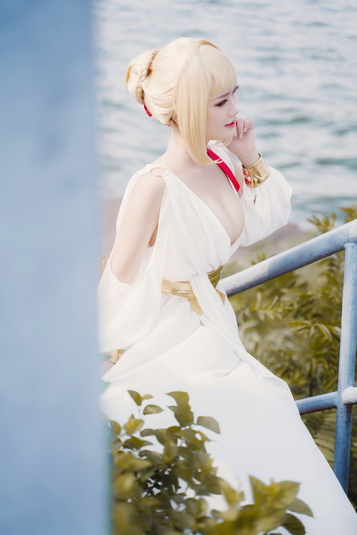 甜美女神 白裙飘逸难以抵挡的诱惑 – COSPLAY