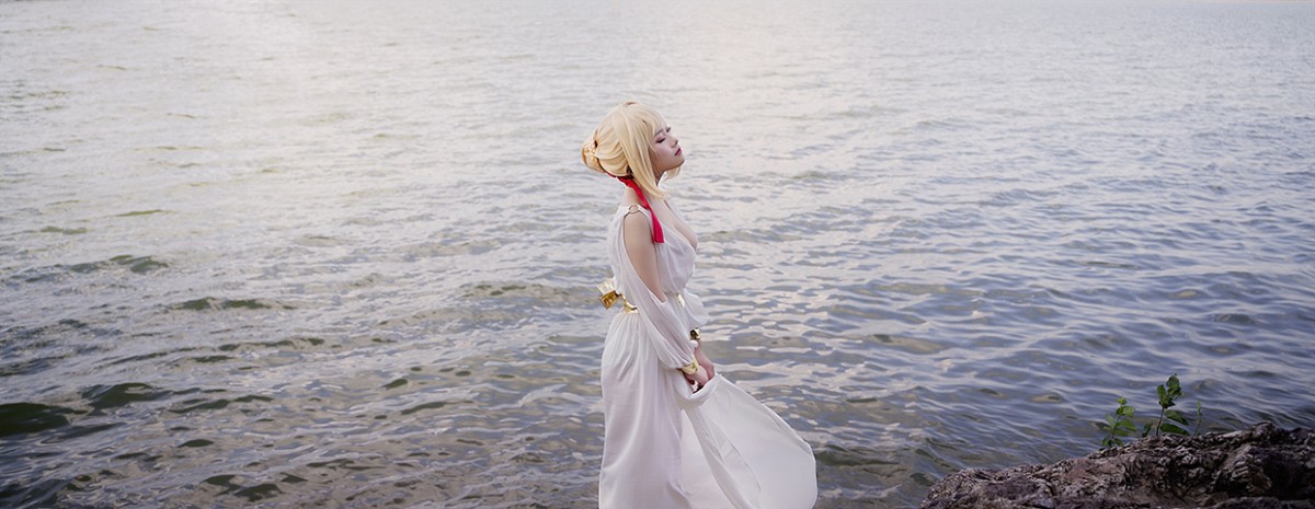 甜美女神 白裙飘逸难以抵挡的诱惑 – COSPLAY