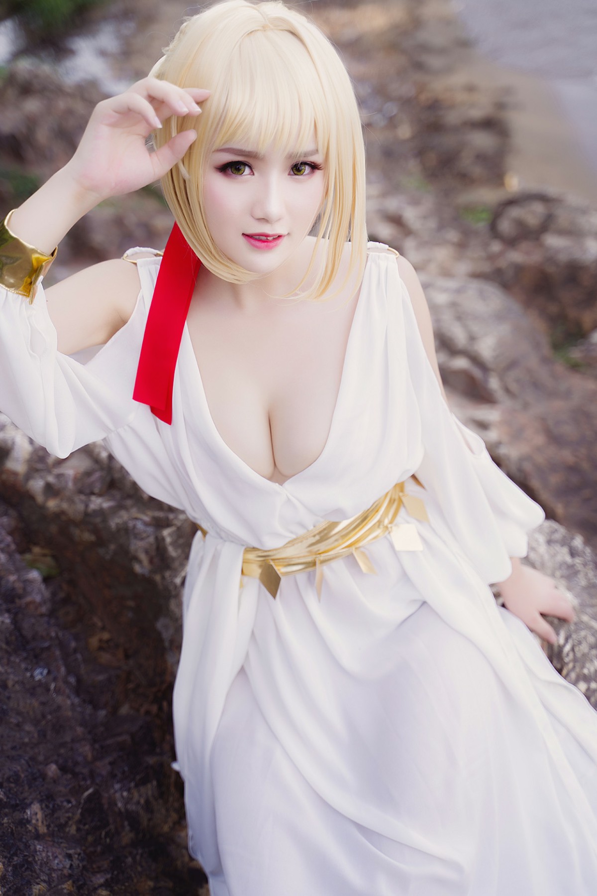 甜美女神 白裙飘逸难以抵挡的诱惑 – COSPLAY