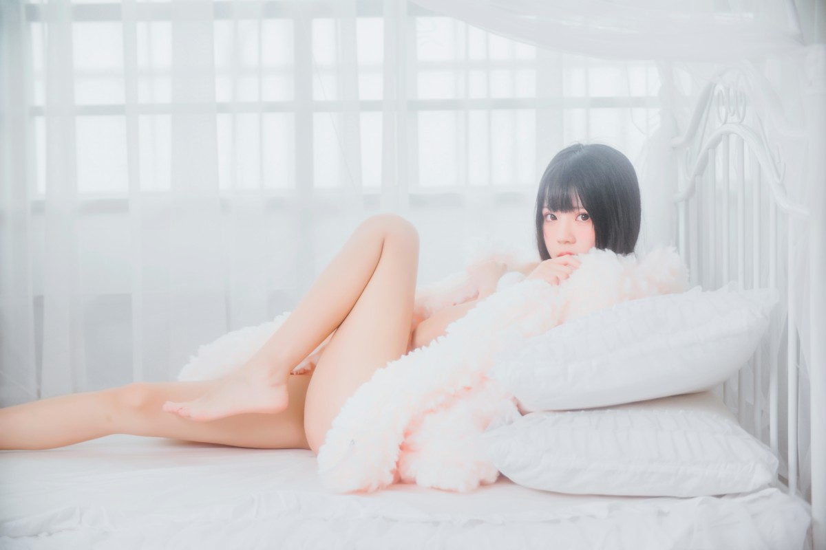 萝莉风COS 桜桃喵 – 纯白私房 – COSPLAY