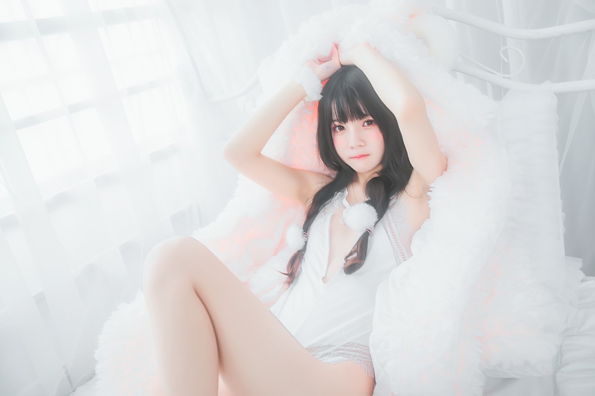 萝莉风COS 桜桃喵 – 纯白私房 – COSPLAY