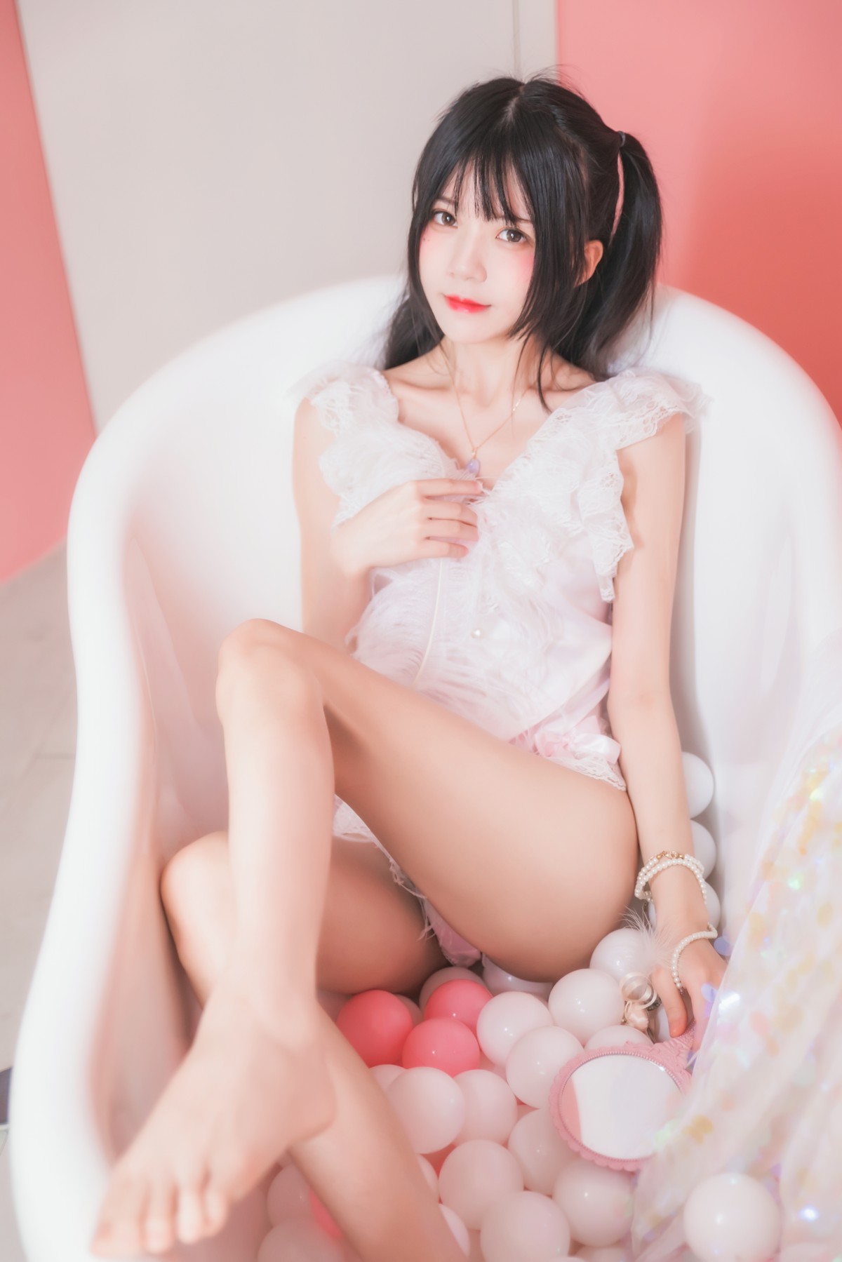 萝莉风COS 桜桃喵 –粉色浴缸 – COSPLAY