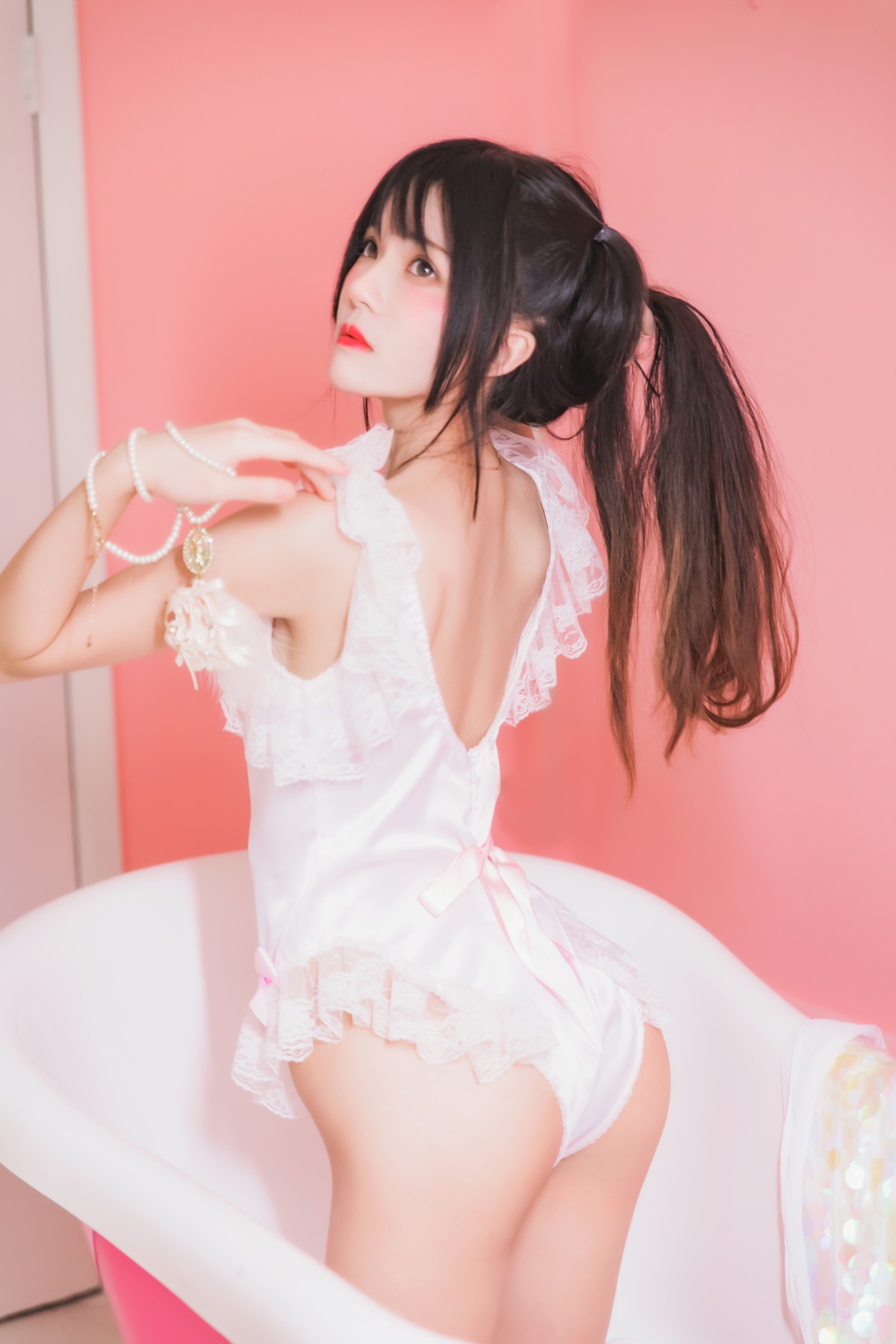 萝莉风COS 桜桃喵 –粉色浴缸 – COSPLAY
