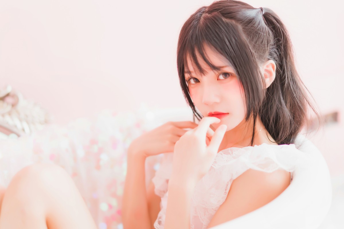 萝莉风COS 桜桃喵 –粉色浴缸 – COSPLAY