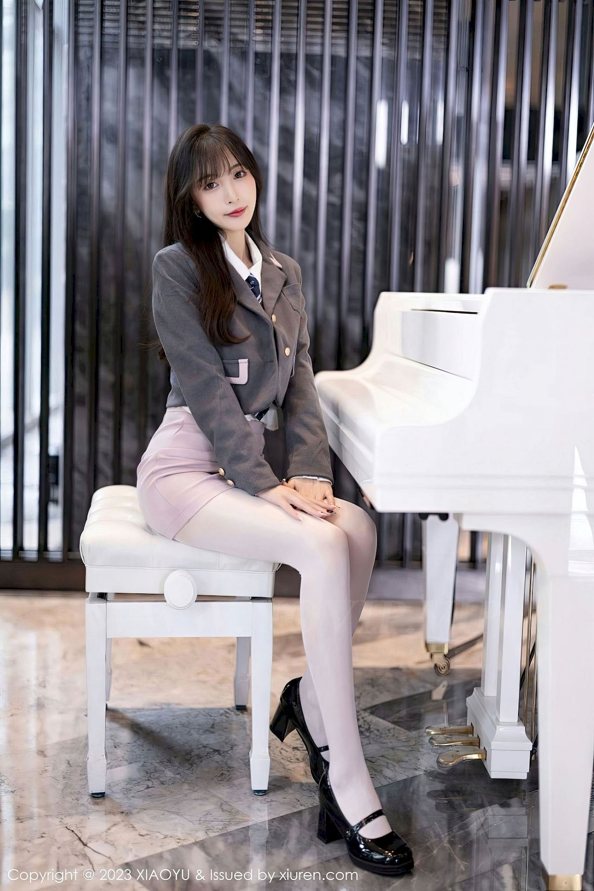 [XIAOYU语画界] VOL.996 模特林星阑 – 粉色护士服+白色丝袜性感写真