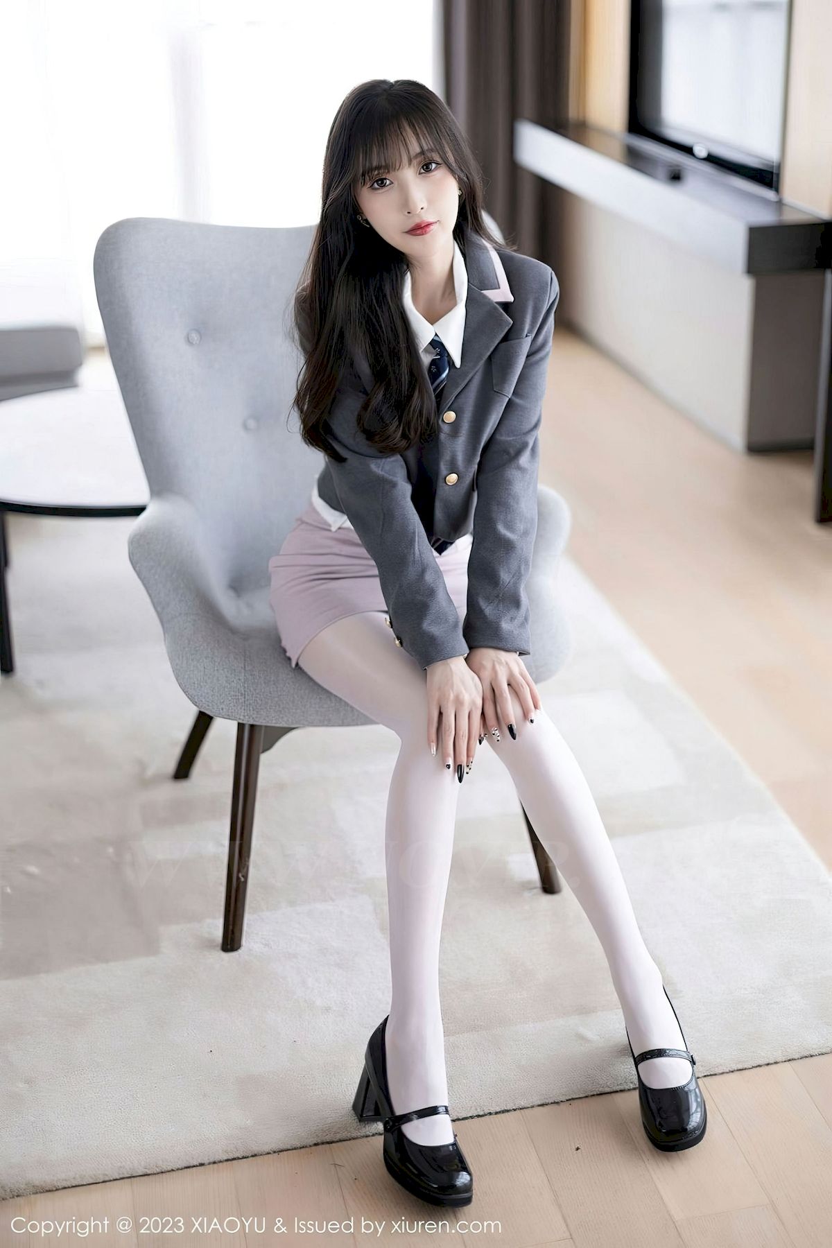 [XIAOYU语画界] VOL.996 模特林星阑 – 粉色护士服+白色丝袜性感写真